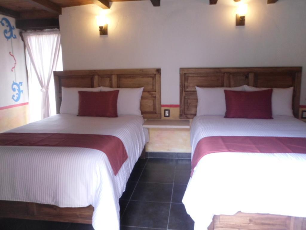 Hotel La Capilla San Cristobal de las Casas Room photo